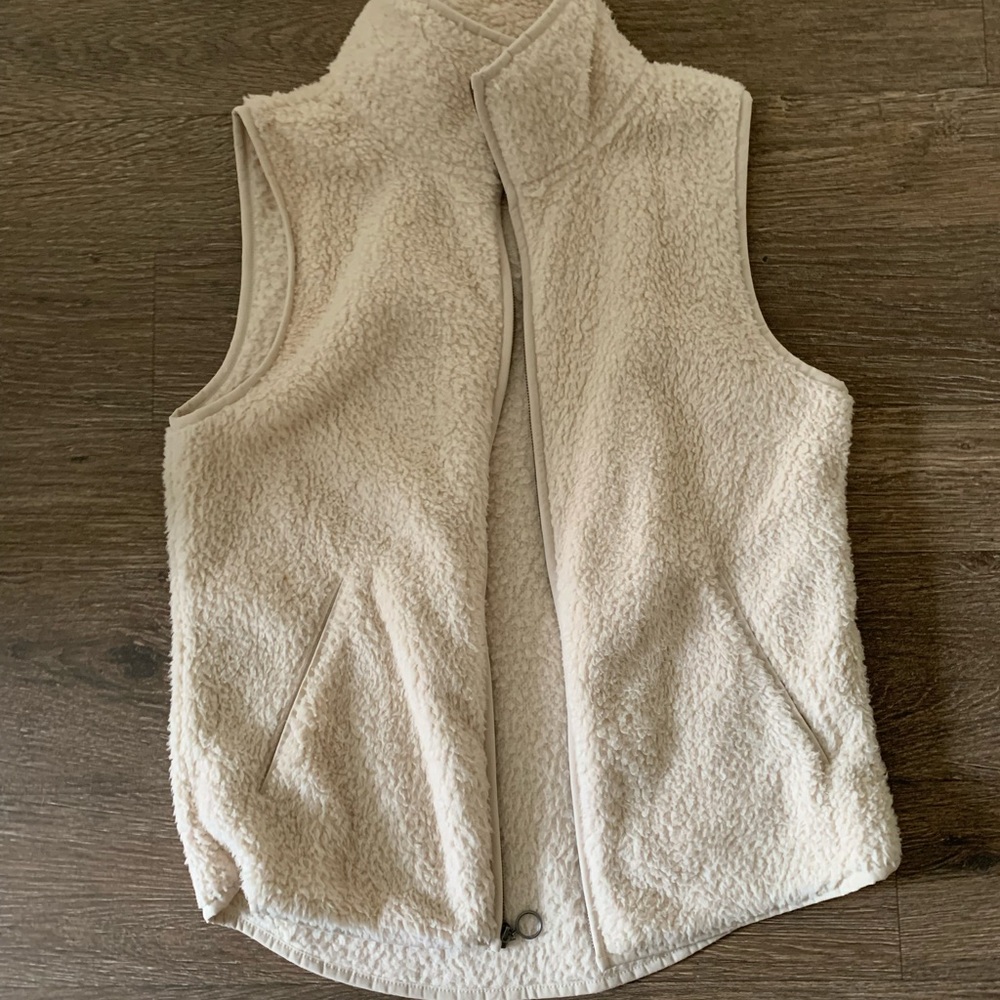 Fleece vest